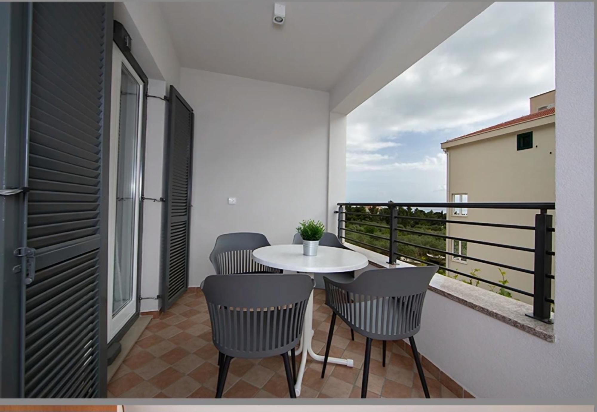 Ivmalu Apartments 투체피 외부 사진